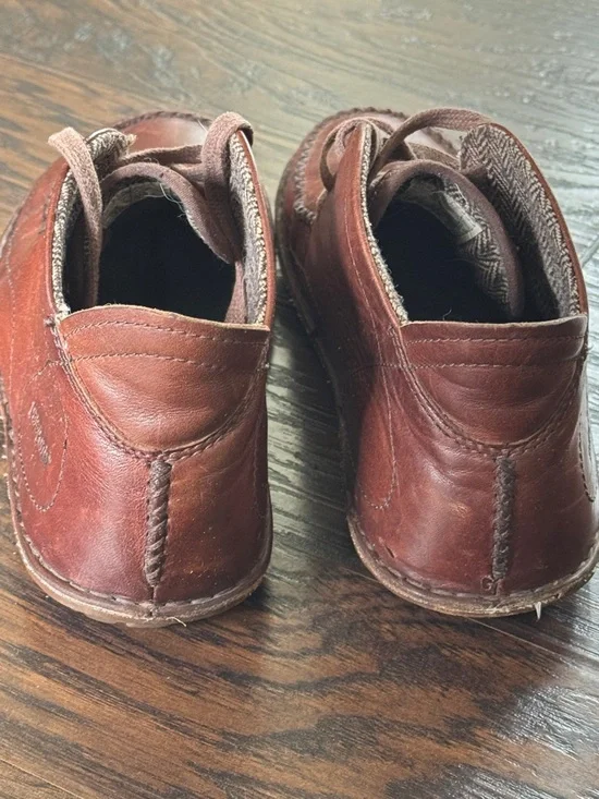 Patagonia Brown Leather Moc-Toe Chukka Boots - Picture 9 of 15